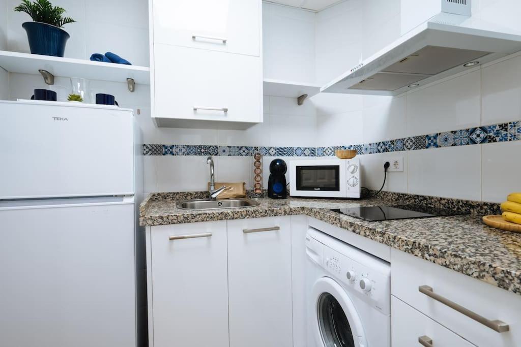 Andalusian Flavour In Heart Of * 4'giralda