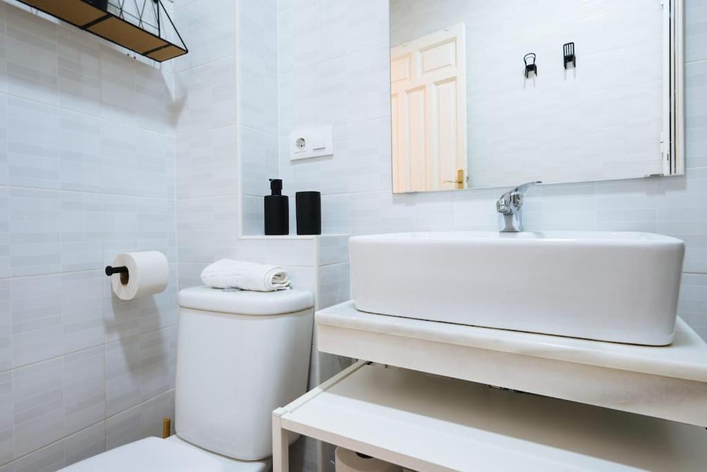 Andalusian Flavour In Heart Of * 4'giralda Appartement Séville