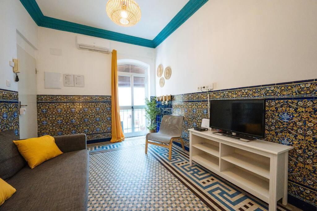 Andalusian Flavour In Heart Of * 4'giralda Appartement