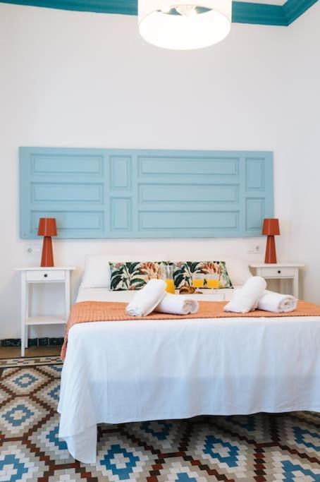 Andalusian Flavour In Heart Of * 4'giralda