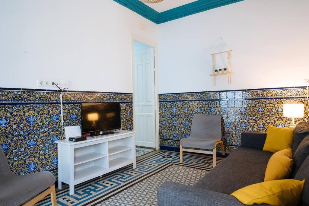 Andalusian Flavour In Heart Of * 4'giralda Appartement